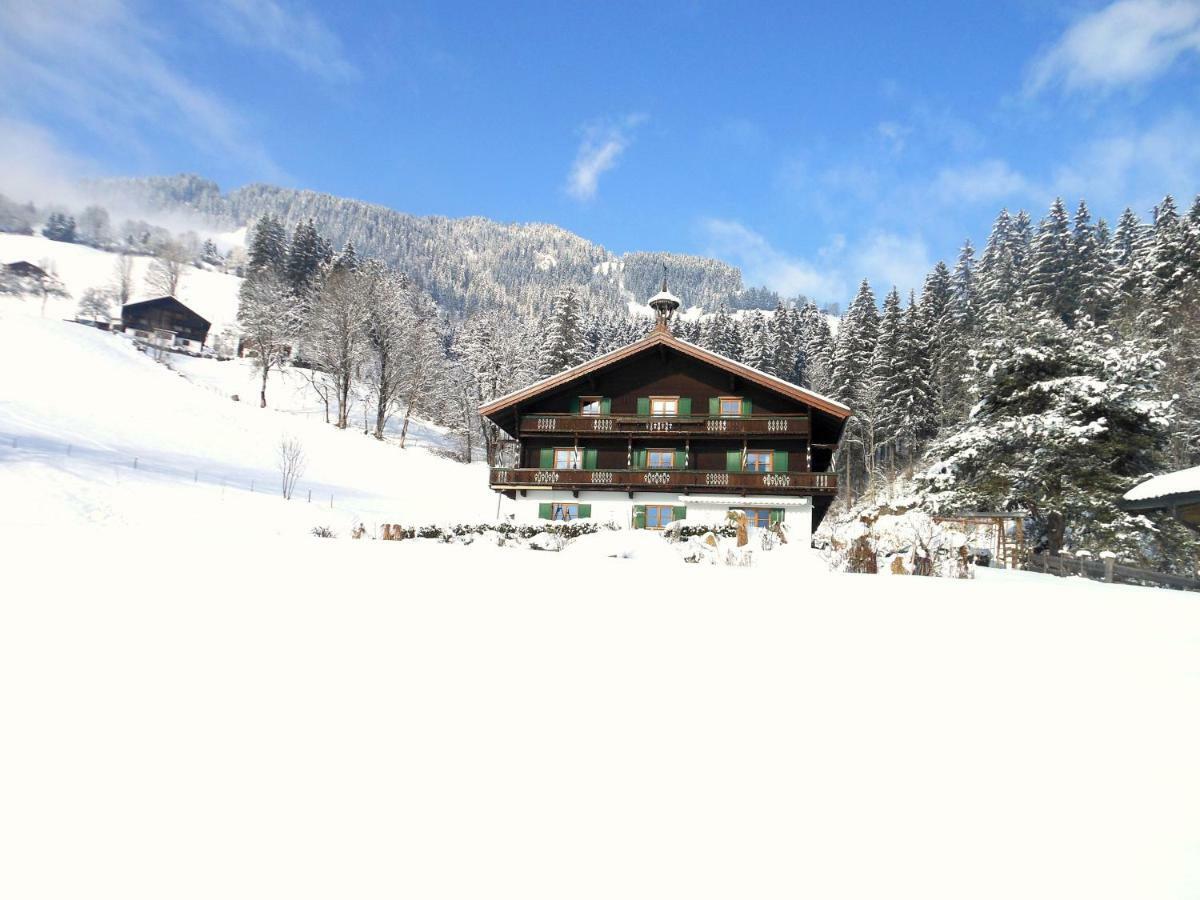 Haus Waldhof Lägenhet Brixen im Thale Exteriör bild